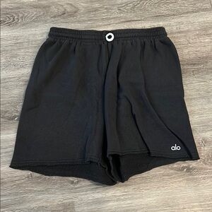ALO Yoga Men's Black Shorts
